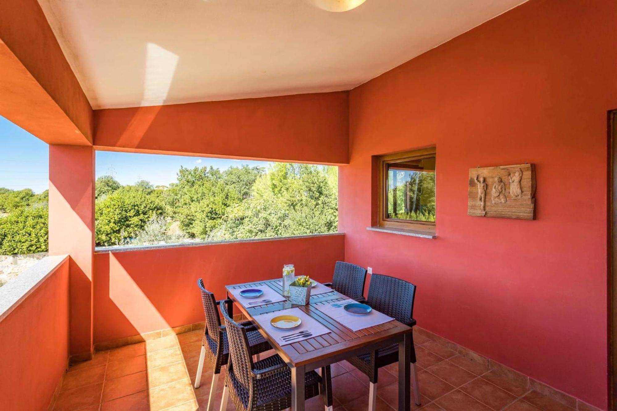 Holiday Home Pina Pula Luaran gambar
