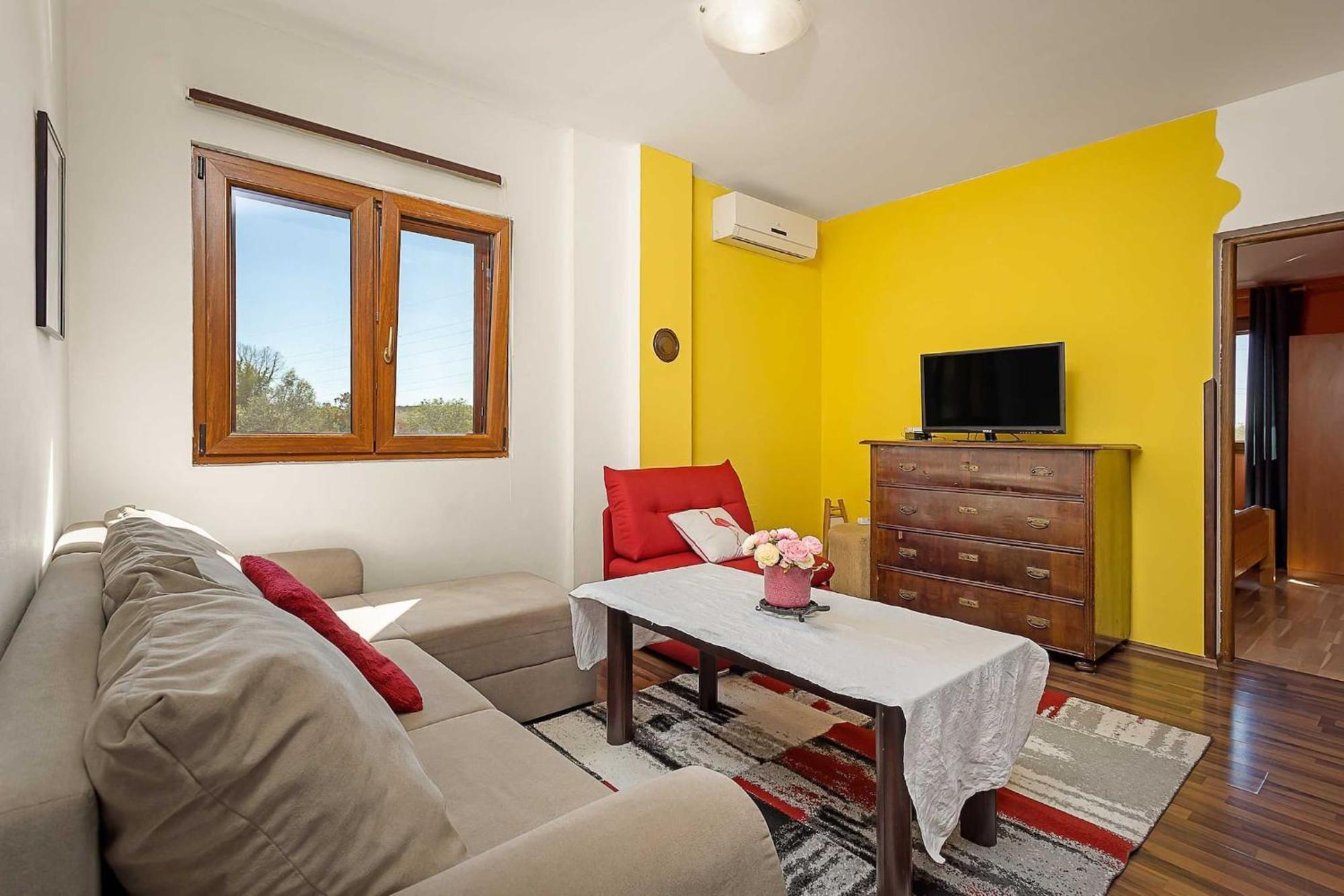 Holiday Home Pina Pula Luaran gambar
