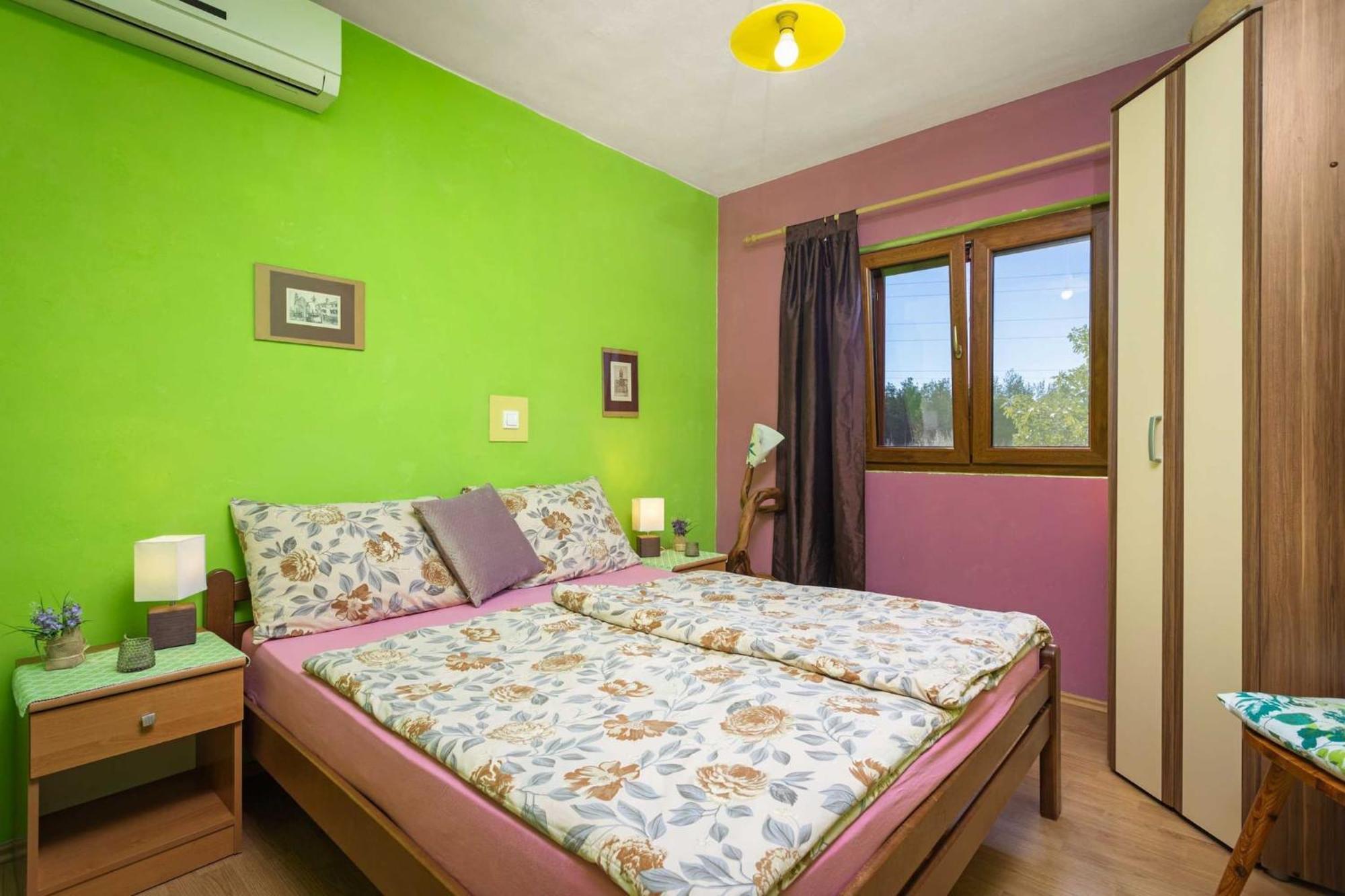 Holiday Home Pina Pula Luaran gambar