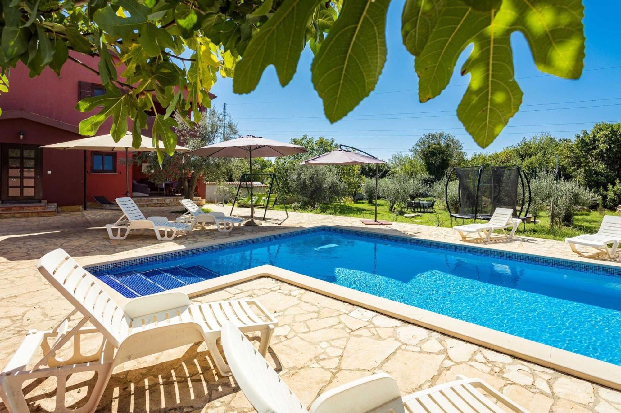 Holiday Home Pina Pula Luaran gambar